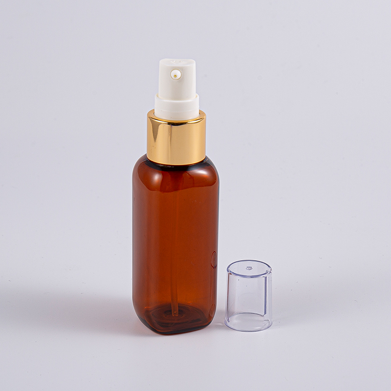Bepergian Gunakan Botol Petg Bentuk Persegi 50ml Dengan Pompa